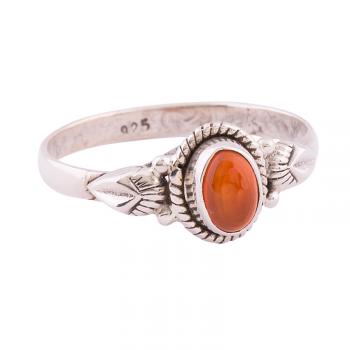 OVAL LEAF SIDE CARNELIAN RING